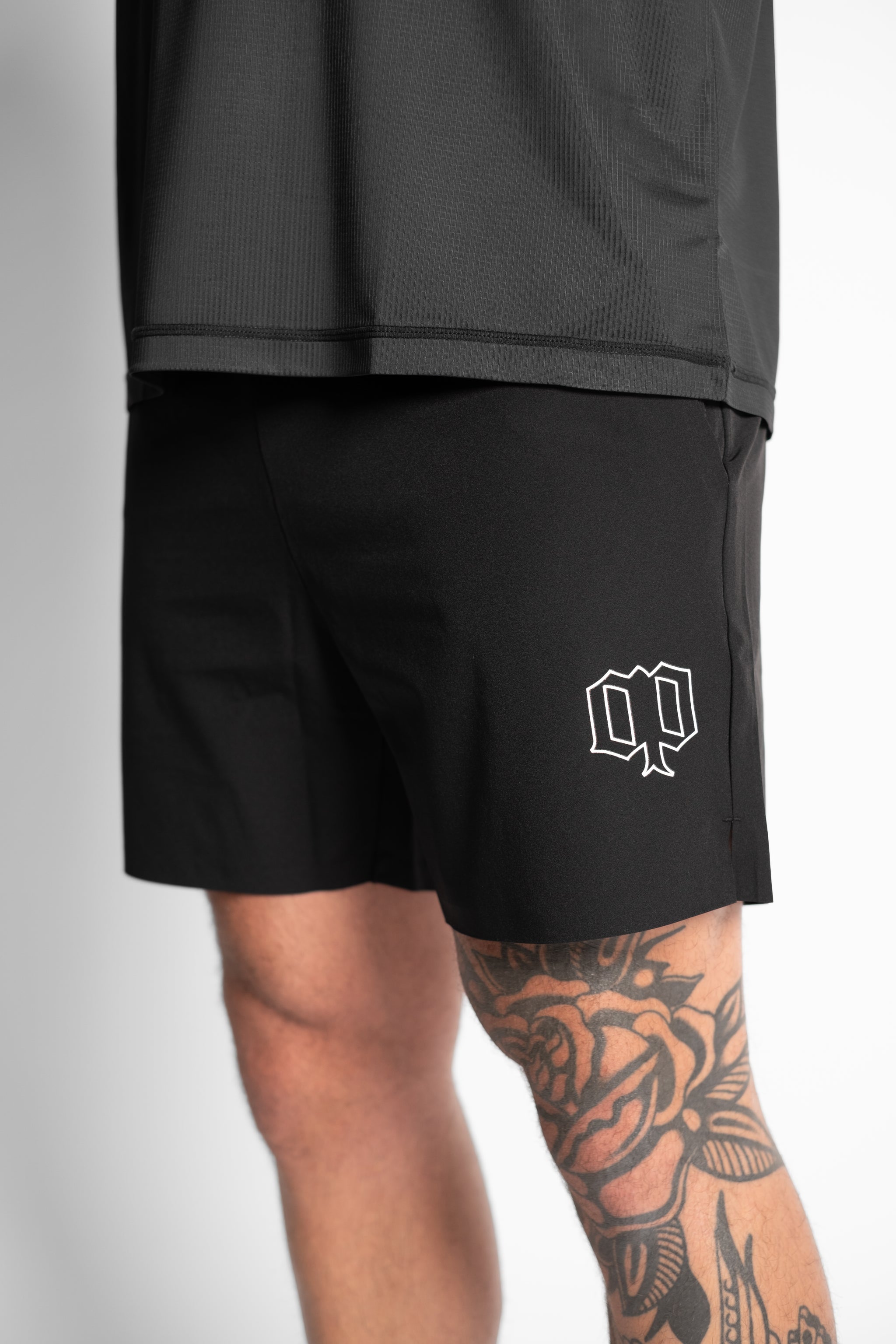 OUTPERFORM™ Training Shorts "OP DIVISION" - BLACK
